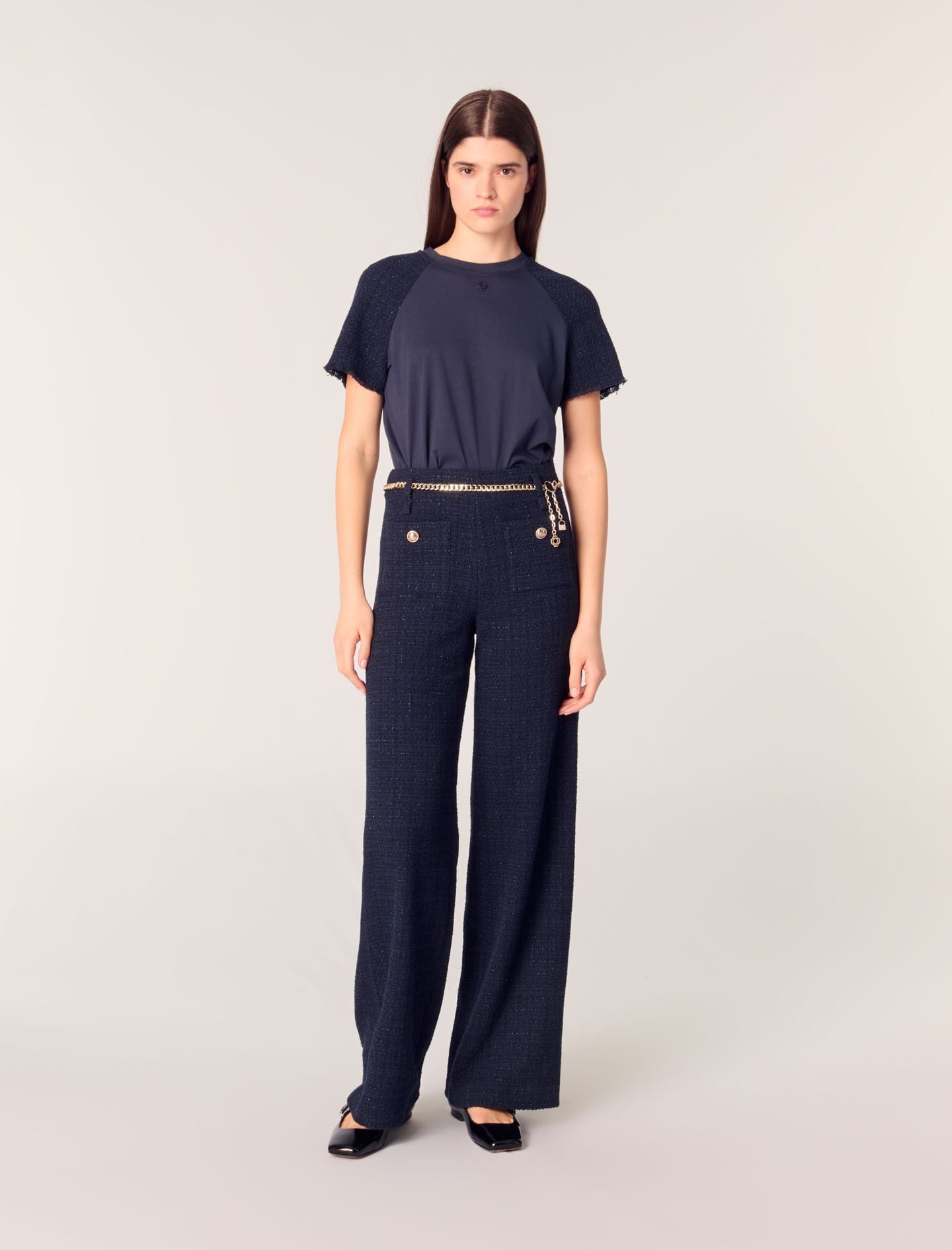 Quần tweed sequin ống rộng kèm dây xích